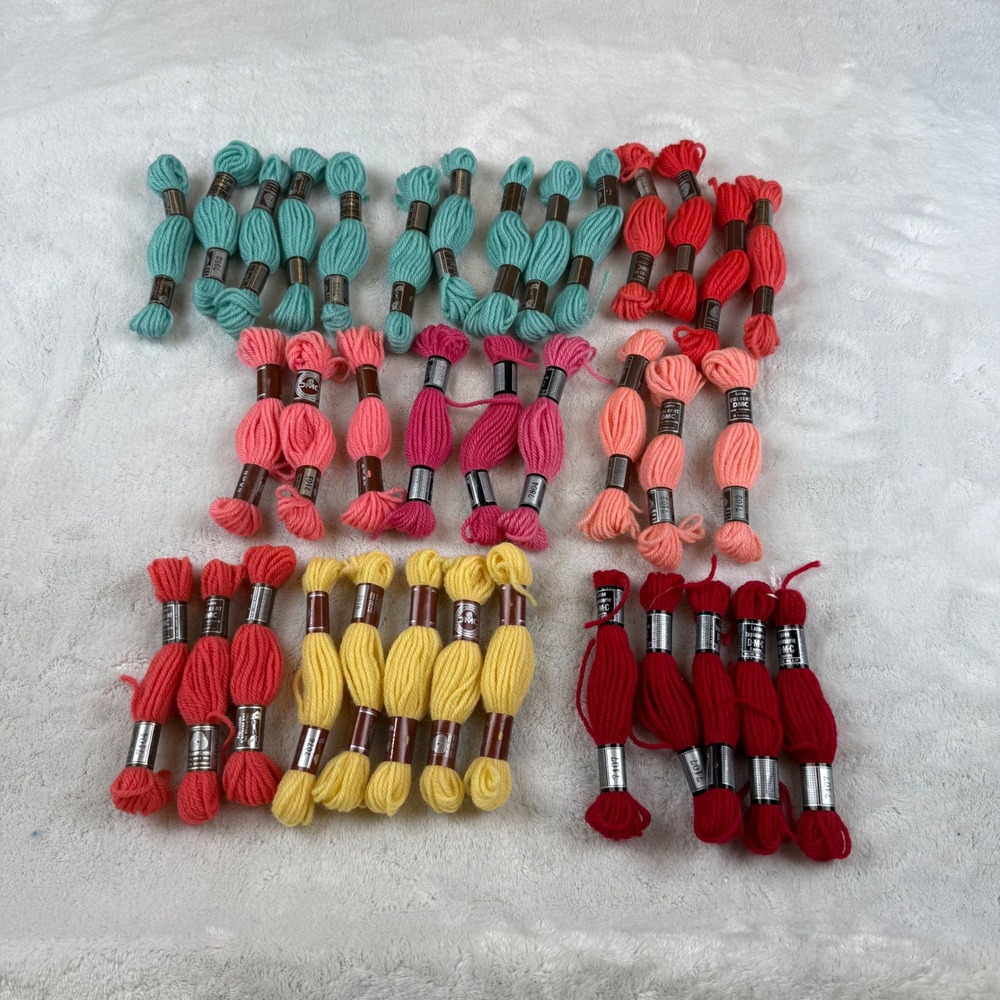 DMC Laine Colbert Tapestry Wool Lot 36 Skeins 100% Virgin Wool Needlepoint Yarn